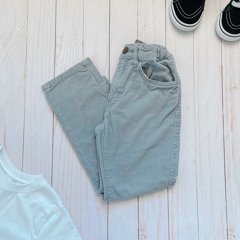 ⭐️ H&M Corduroy Pants